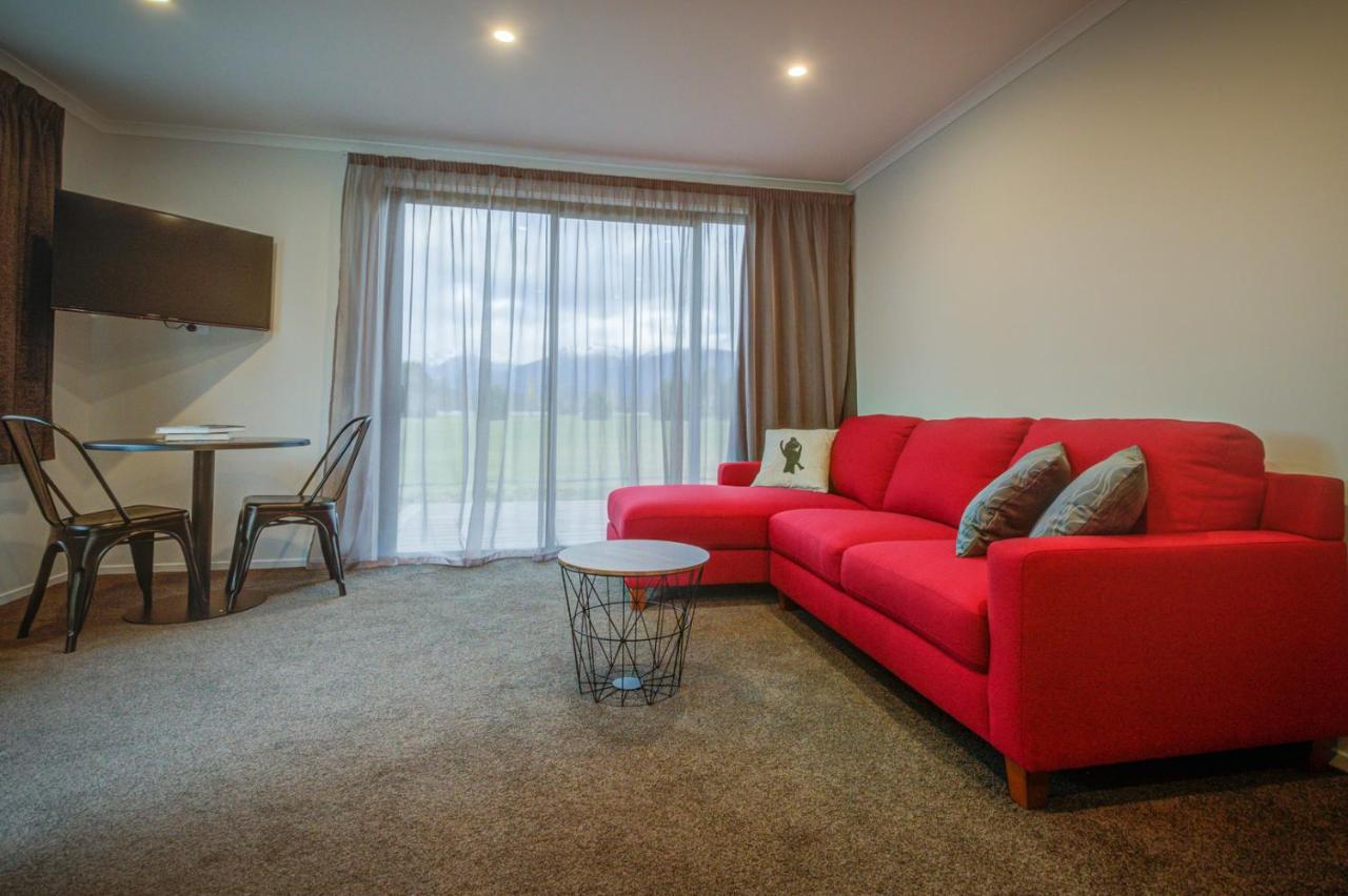 Dusky Motels Те Анау Екстериор снимка