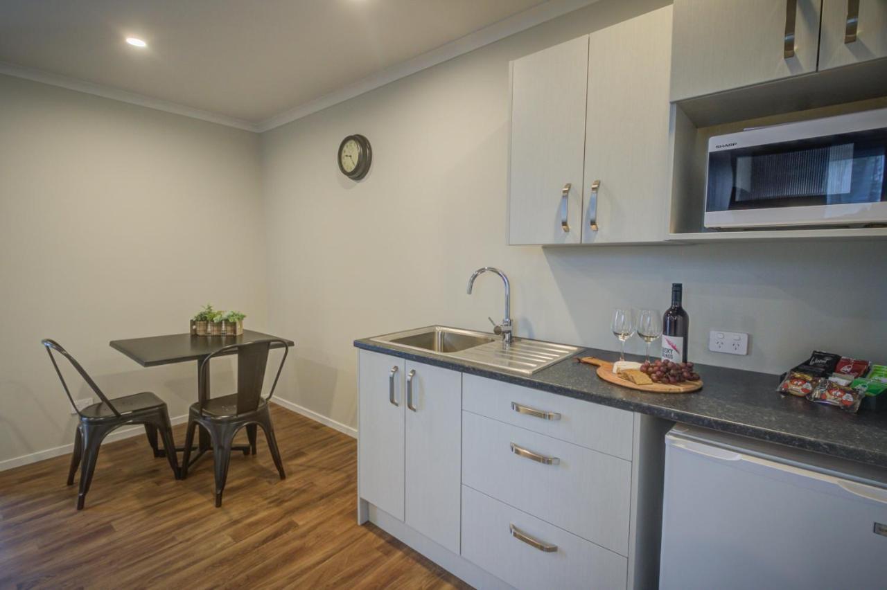Dusky Motels Те Анау Екстериор снимка