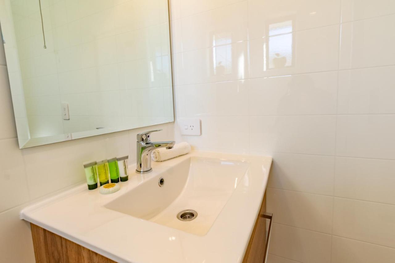 Dusky Motels Те Анау Екстериор снимка
